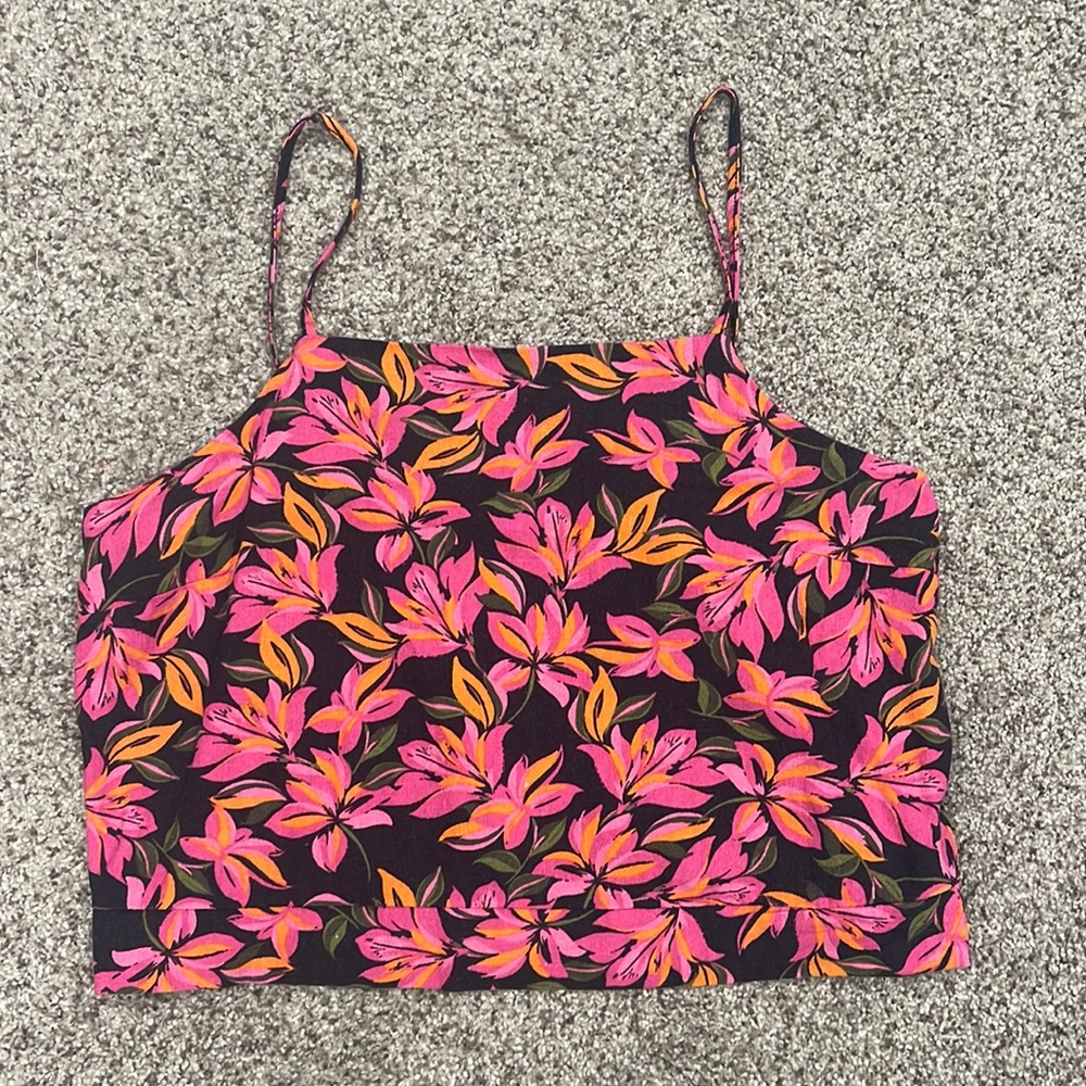 Kenzie Floral Linen Crop Top